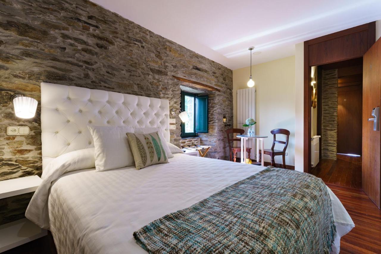Lar da Mota Hotel Arzua Bagian luar foto