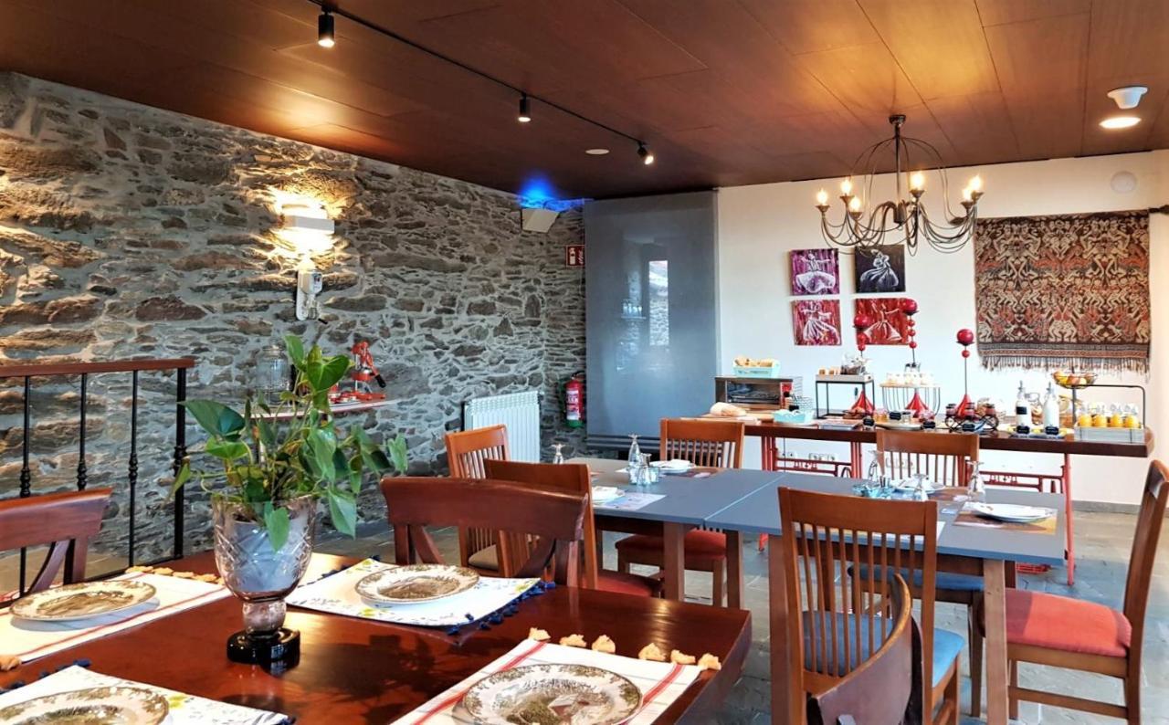 Lar da Mota Hotel Arzua Bagian luar foto
